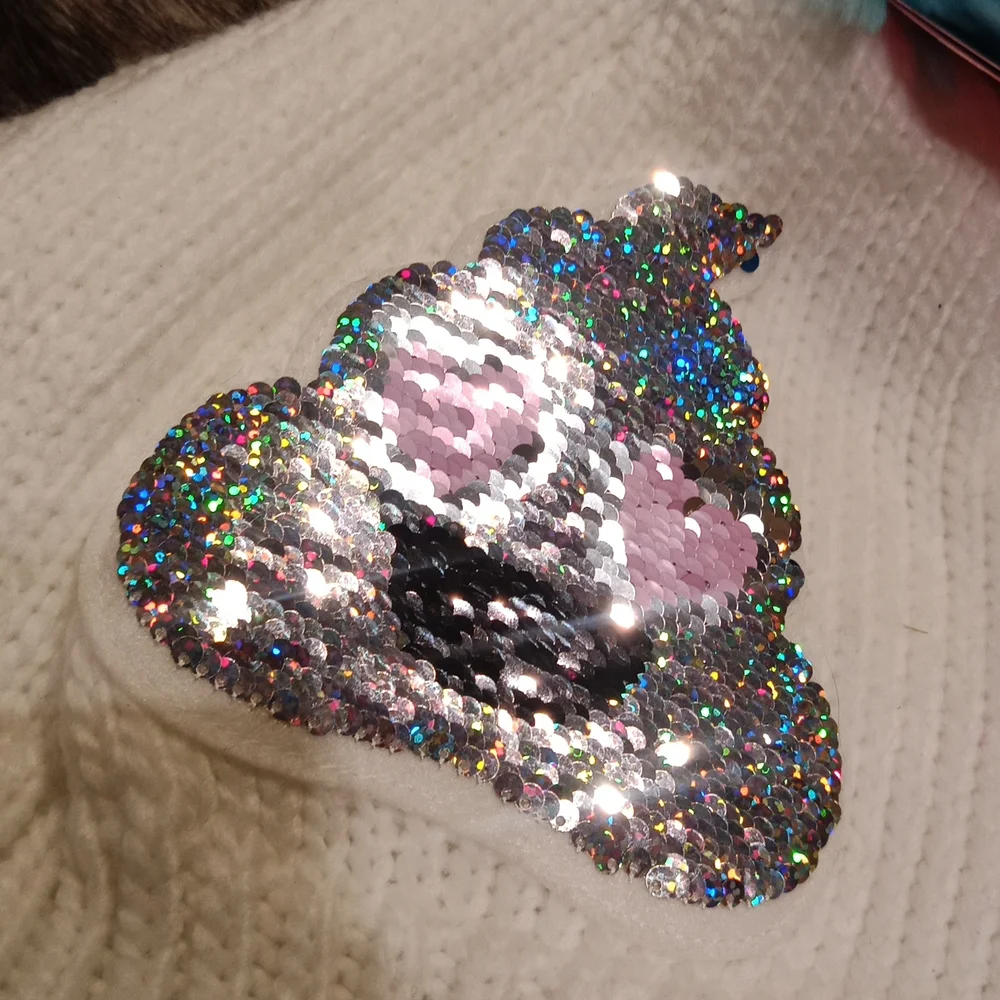 Hat - Picture 3 of 12